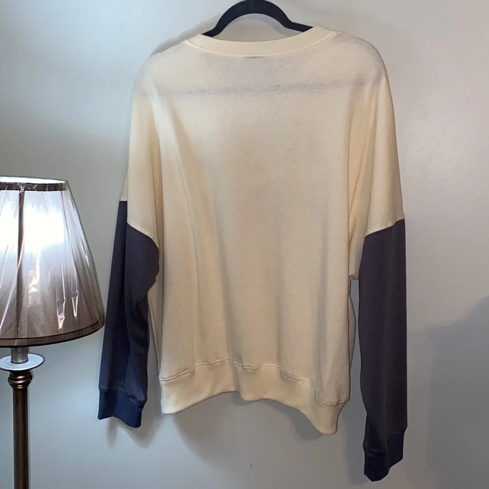 Women’s Modern Lux DOG MOM sweatshirt Cream and Dark Gray 1X - Picture 8 of 10